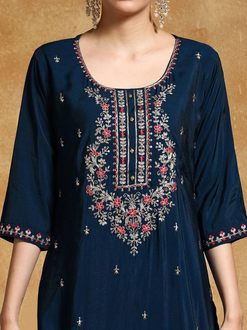 Floral Embroidered Round Neck Straight Kurta With Trousers & Dupatta