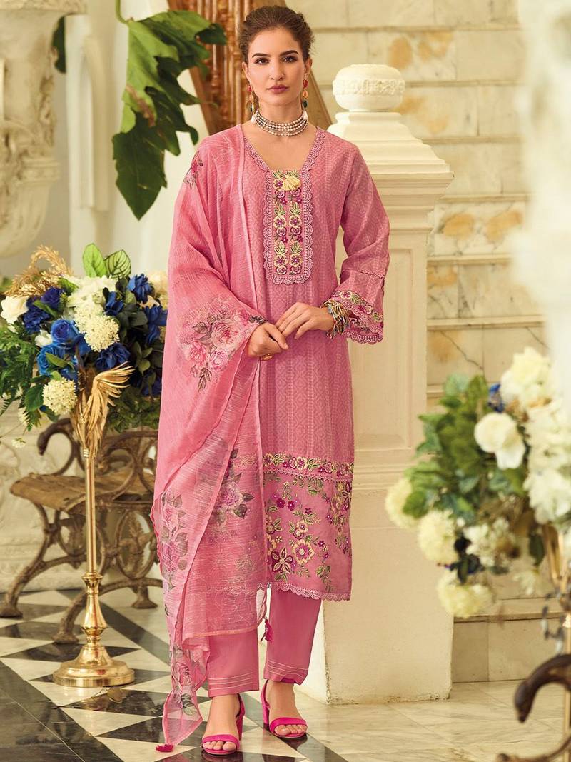 Geometric Printed Square Neck Thread Work Pure Cotton Kurta With Trouser & Dupatta