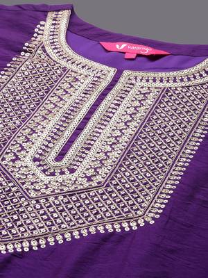 Floral Yoke Design Sequinned Chanderi Silk Straight Kurta With Trouser & Dupatta 4