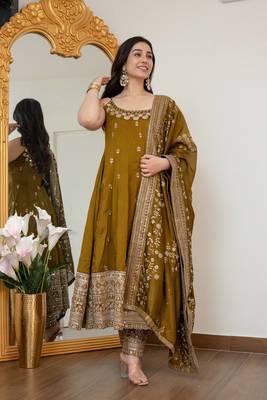 Mehandi Green Anarkali Kurta Set with Designer Embroidery & Dupatta 1