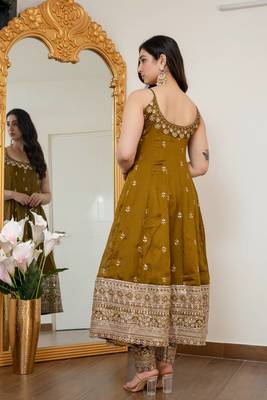 Mehandi Green Anarkali Kurta Set with Designer Embroidery & Dupatta 4