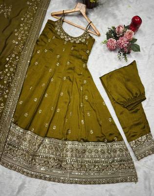 Mehandi Green Anarkali Kurta Set with Designer Embroidery & Dupatta 5