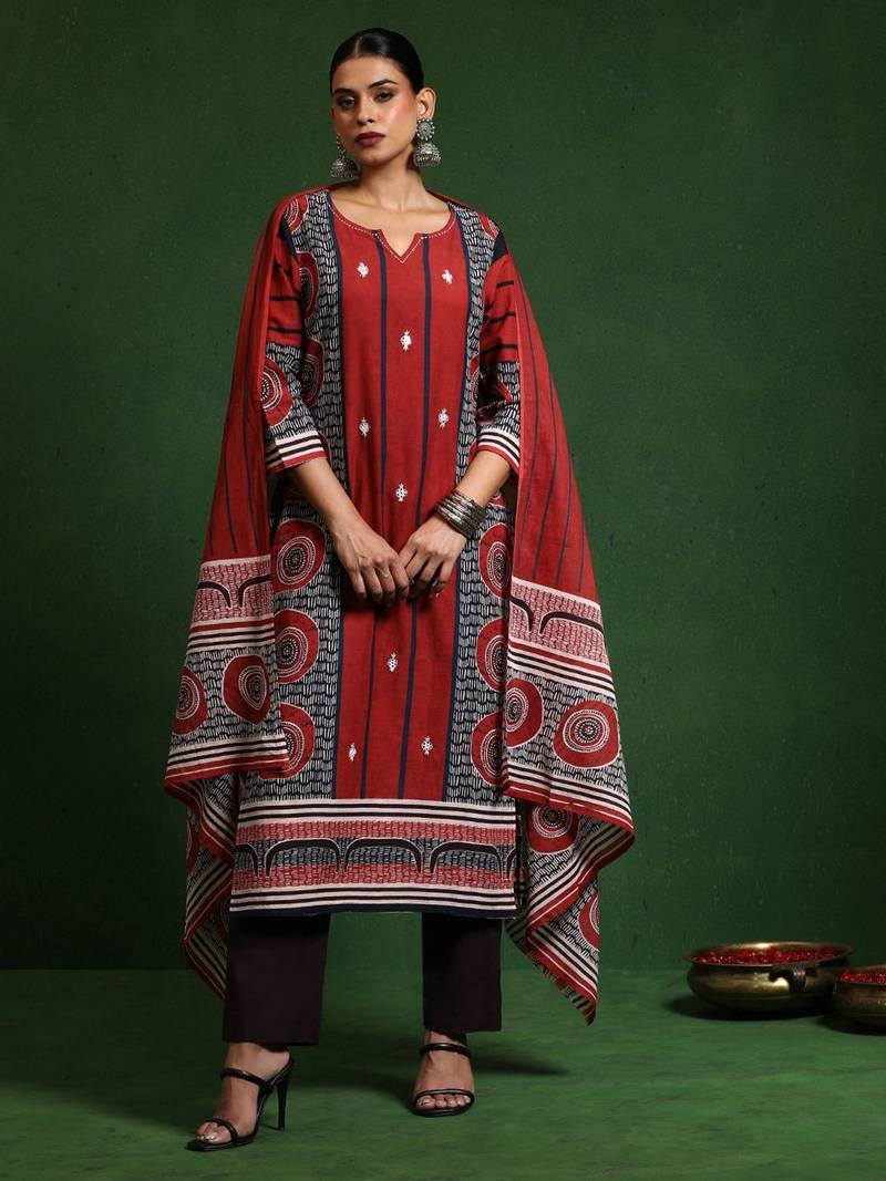 Women Printed Regular Pure Cotton Kurta with Trousers & With Dupatta