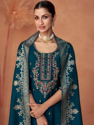 Floral Embroidered Zari Work Round Neck Straight Kurta With Trousers & Dupatta 2