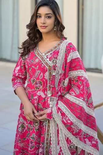 Women Floral Printed Angrakha Gotta Patti Pure Cotton Kurta with Trousers & With Dupatta