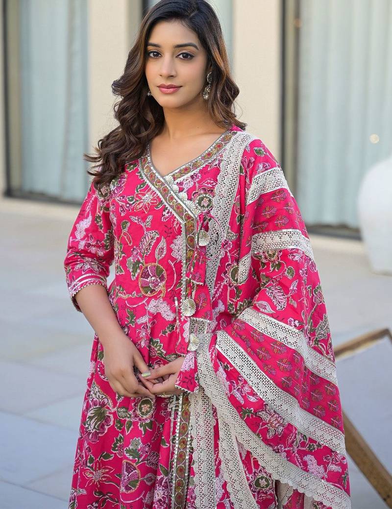 Women Floral Printed Angrakha Gotta Patti Pure Cotton Kurta with Trousers & With Dupatta