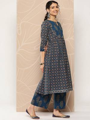 Floral Printed Empire Pure Cotton Kurta With Trousers & Dupatta 3