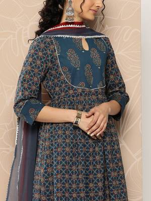 Floral Printed Empire Pure Cotton Kurta With Trousers & Dupatta 6