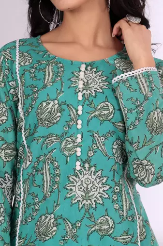 Floral Printed Round Neck Pure Cotton Kurta With Trousers