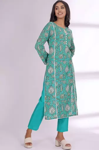 Floral Printed Round Neck Pure Cotton Kurta With Trousers