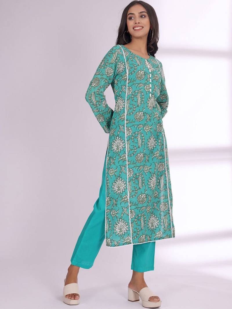 Floral Printed Round Neck Pure Cotton Kurta With Trousers