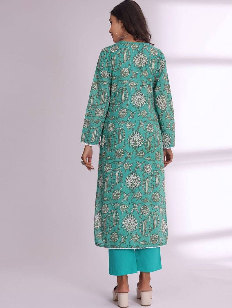 Floral Printed Round Neck Pure Cotton Kurta With Trousers