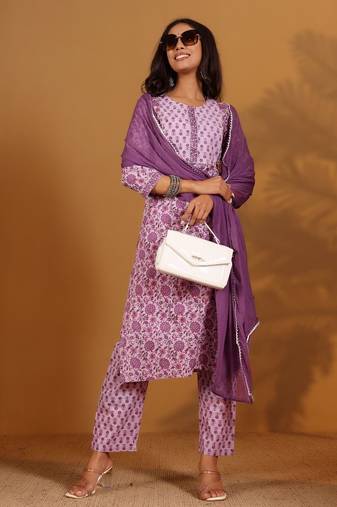 Floral Printed Pure Cotton Screen Print Straight Kurta With Trousers & Dupatta