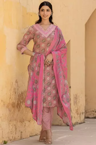 Women Floral Embroidered Regular Mirror Work Kurta with Trousers & With Dupatta