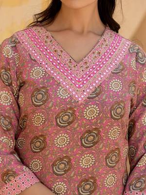 Women Floral Embroidered Regular Mirror Work Kurta with Trousers & With Dupatta 2