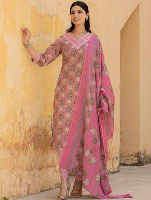Women Floral Embroidered Regular Mirror Work Kurta with Trousers & With Dupatta 3