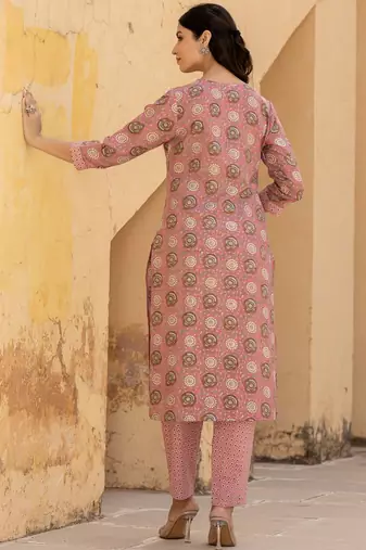 Women Floral Embroidered Regular Mirror Work Kurta with Trousers & With Dupatta