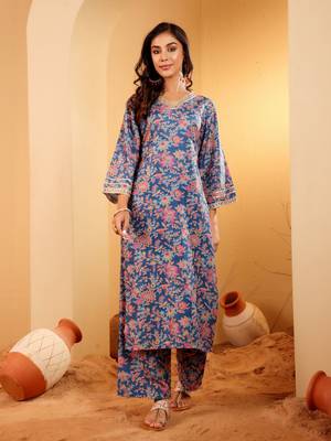 Floral Printed Zari V Neck Flared Sleeves A-Line Kurta With Palazzo And Dupatta 6