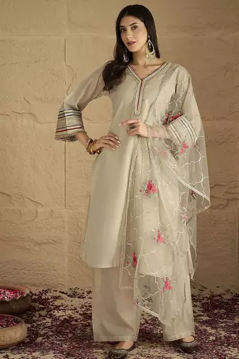 Ethnic Motifs Yoke Design Regular V-Neck Straight Kurta With Trousers And Dupatta