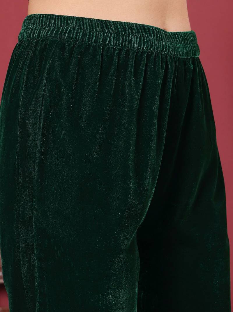 Green Floral Embroidered Regular Sequinned Velvet Kurta & Trouser & Dupatta