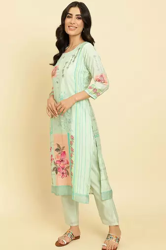 Floral Printed Kurta With Trousers & Dupatta