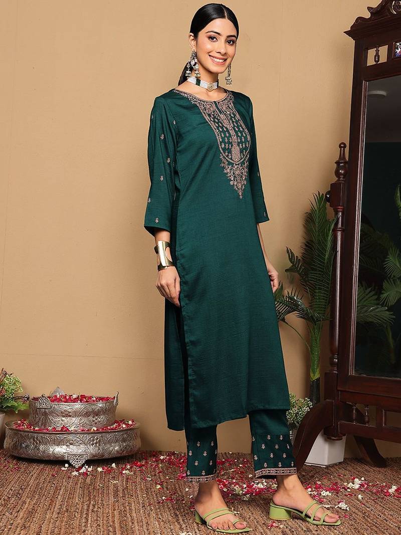Women Ethnic Motifs Embroidered Regular Kurta with Trousers & With Dupatta