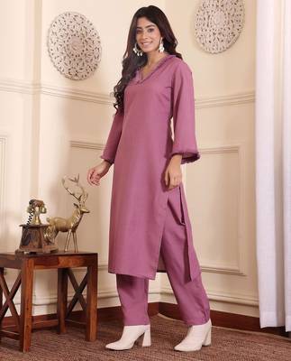 Straight Kurta with Trousers 4