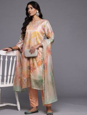 Floral Printed Regular Beads and Stones Kurta with Trousers & With Dupatta 7