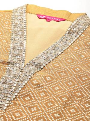 Sequinned Kurta With Trousers & Dupatta 3