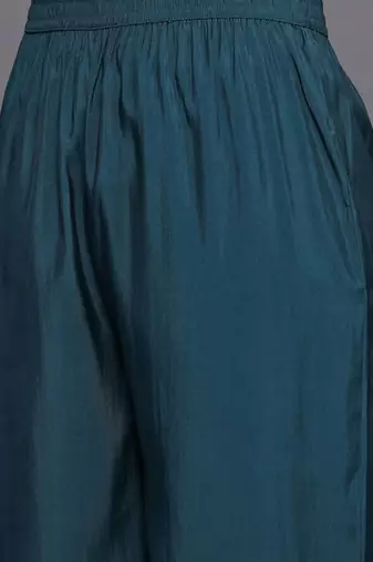 Paisley Embroidered Zari Panelled Kurta With Trousers & Dupatta