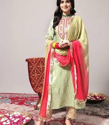 Women Green Leheriya Embroidered Mirror Work Kurta with Trousers & With Dupatta