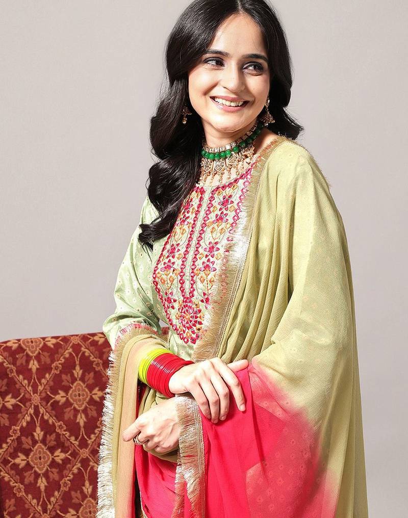 Women Green Leheriya Embroidered Mirror Work Kurta with Trousers & With Dupatta
