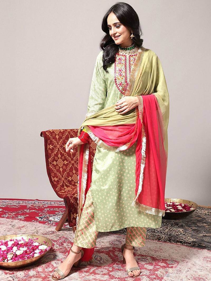Women Green Leheriya Embroidered Mirror Work Kurta with Trousers & With Dupatta