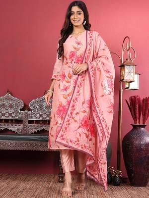 Floral Printed Kantha Work Chanderi Silk Straight Kurta with Trousers & Dupatta 1