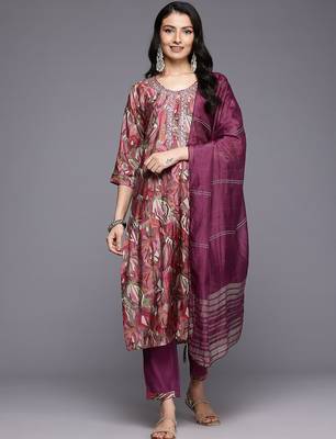 Printed Sequinned Kurta With Trousers & Dupatta 1