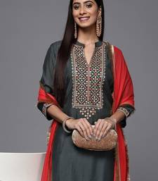Women Floral Yoke Design Sequinned Kurta with Trousers & Dupatta