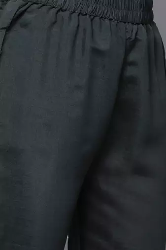 Women Floral Yoke Design Sequinned Kurta with Trousers & Dupatta