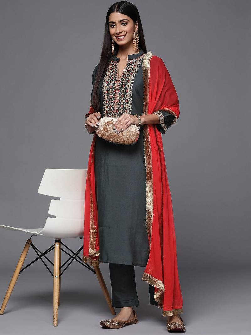Women Floral Yoke Design Sequinned Kurta with Trousers & Dupatta