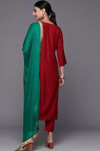 Ethnic Motifs Yoke Design Thread Work Straight Kurta with Palazzo & Dupatta