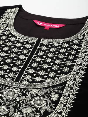 Women Zari Embroidered Kurta Set 3