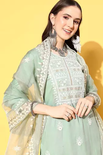 Women Ethnic Motifs Embroidered Thread Work Kurta with Trousers & With Dupatta