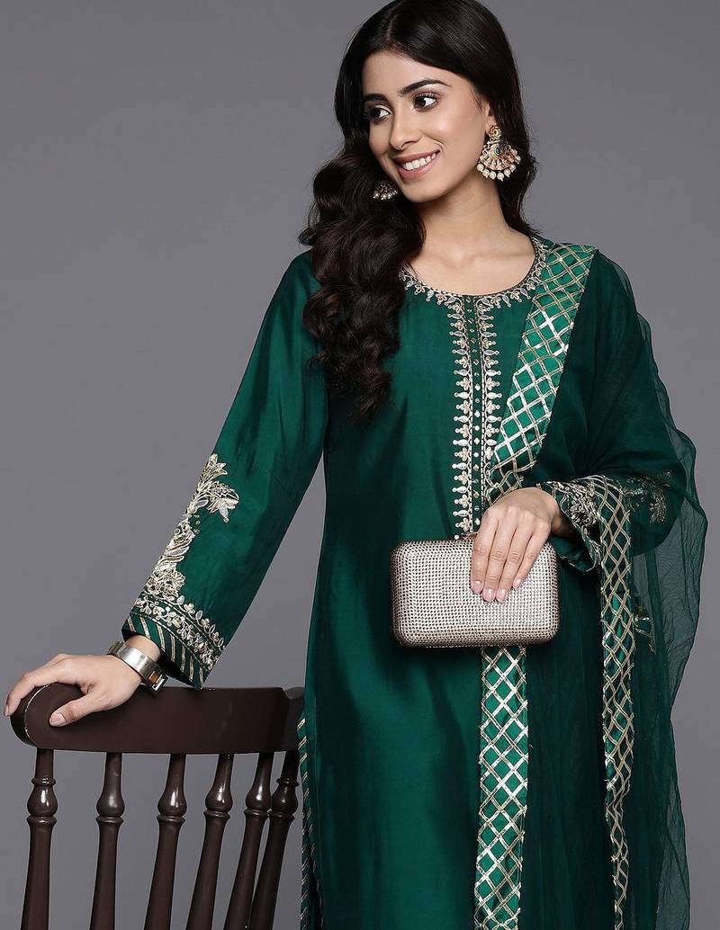 Ethnic Motifs Embroidered Zari Kurta with Trousers & Dupatta