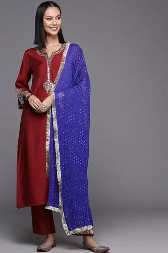 Notch Neck Ethnic Motifs Yoke Design Regular Sequinned Straight Kurta Set
