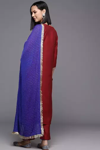 Notch Neck Ethnic Motifs Yoke Design Regular Sequinned Straight Kurta Set