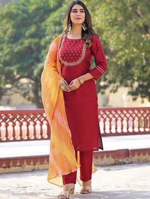 Ethnic Motifs Embroidered Regular Kurta with Trousers & With Dupatta 4