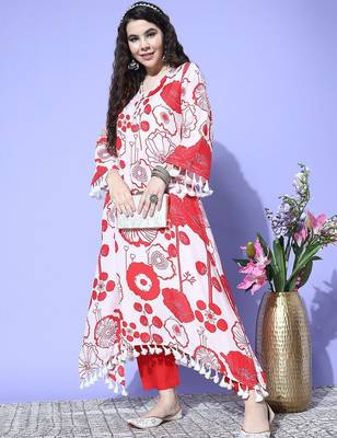 Women Printed A-Line Kurta with Trousers 5