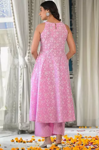 Women Floral Printed Empire Pure Cotton Kurta with Trousers