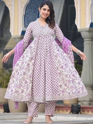 Floral Printed Empire Sequinned Pure Cotton Kurta with Trousers & Dupatta 1