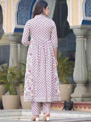 Floral Printed Empire Sequinned Pure Cotton Kurta with Trousers & Dupatta 4