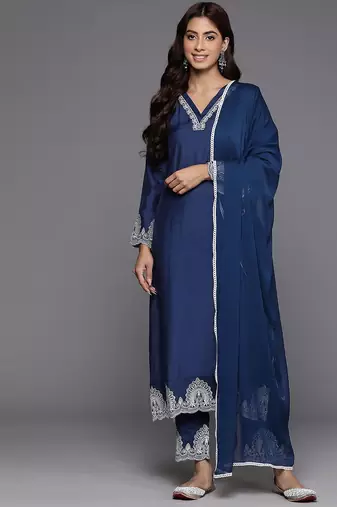 Women Ethnic Motifs Embroidered Thread Work Kurta with Trousers & With Dupatta